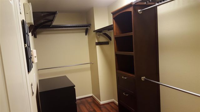 3505 Sage Road 502, Houston, TX 77056