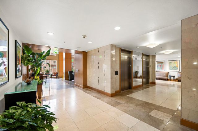 3505 Sage Road 502, Houston, TX 77056