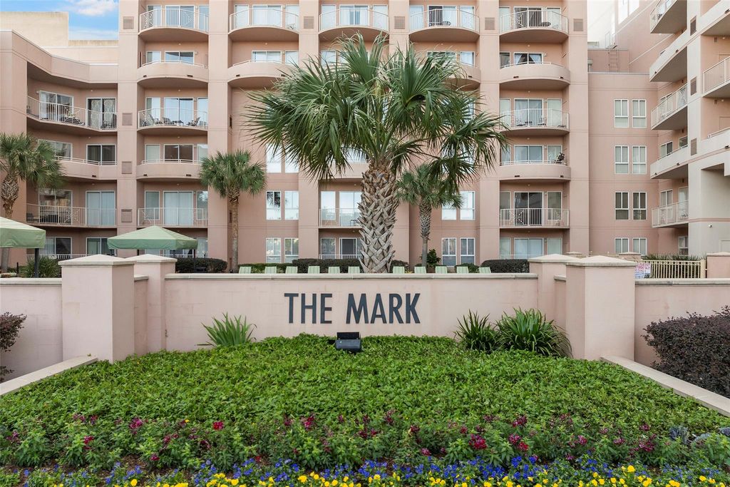 3505 Sage Road 502, Houston, TX 77056