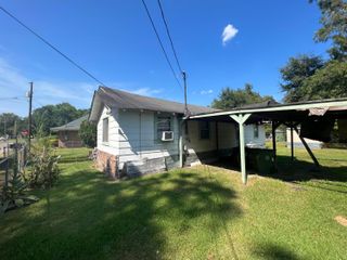 1104 Richard Collins, Hattiesburg, MS 39401