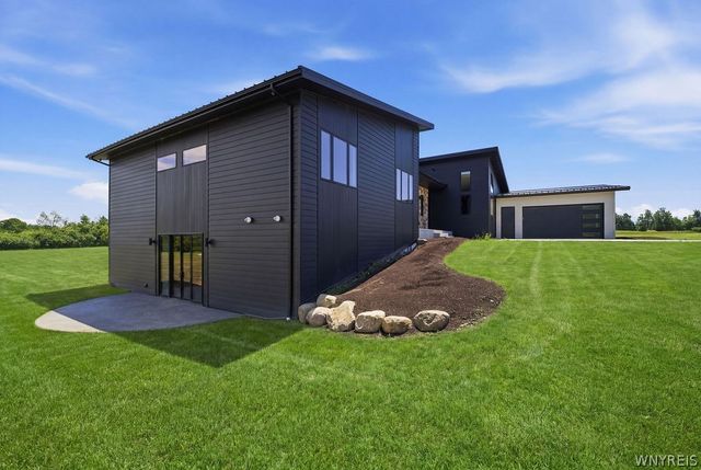 1220 Rice Road, Elma, NY 14059
