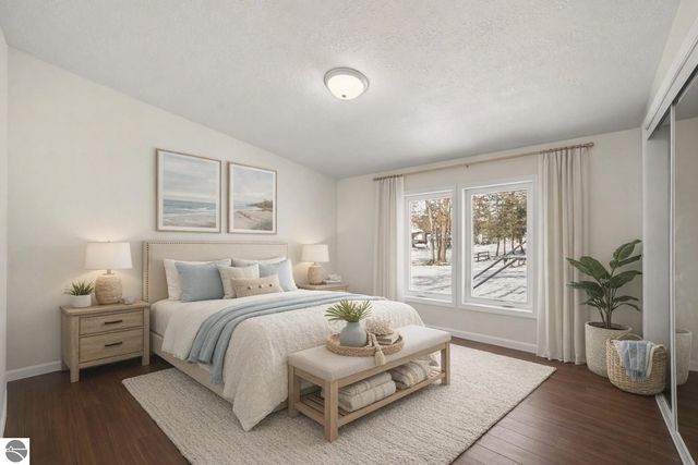 6820 W Shore Drive, Weidman, MI 48893