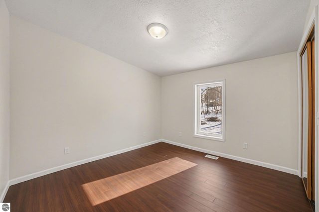 6820 W Shore Drive, Weidman, MI 48893