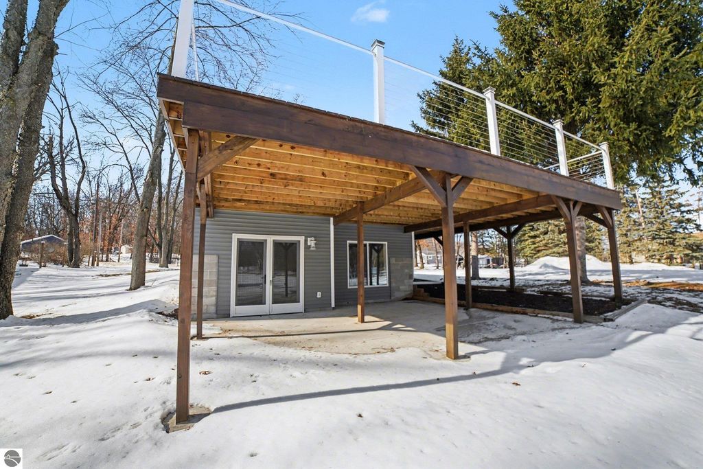 Image 25 of property listing at 6820 W Shore Drive, Weidman, MI 48893