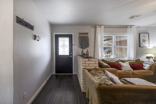 6004 Libyan DR, Austin, TX 78745