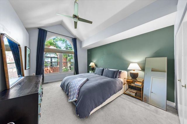 1801 W DIVERSEY Parkway 14, Chicago, IL 60614