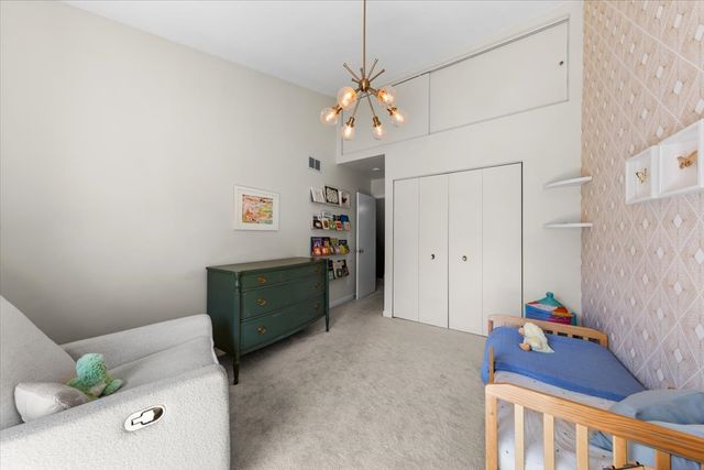 1801 W DIVERSEY Parkway 14, Chicago, IL 60614