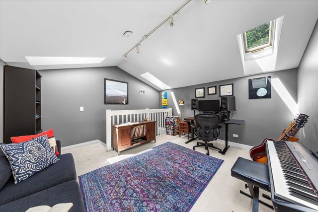 1801 W DIVERSEY Parkway 14, Chicago, IL 60614