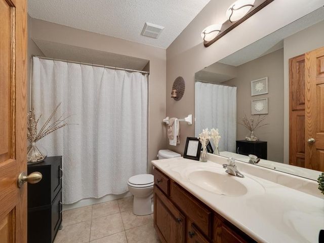 10154 Noble Court N, Brooklyn Park, MN 55443