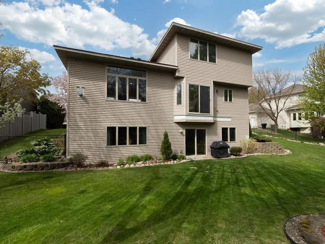 10154 Noble Court N, Brooklyn Park, MN 55443