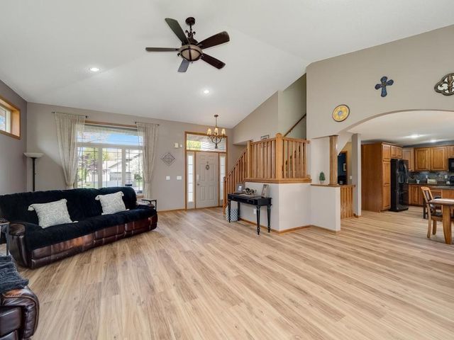 10154 Noble Court N, Brooklyn Park, MN 55443
