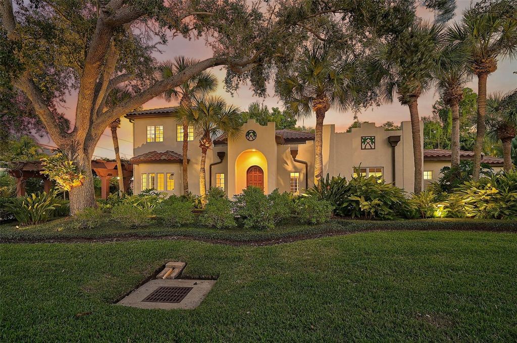 4439 WESTWOOD LANE, Sarasota, FL 34231