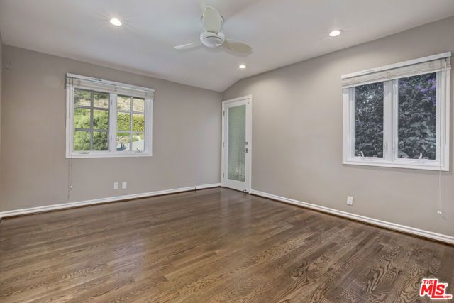 1277 N Norman Place, Los Angeles, CA 90049