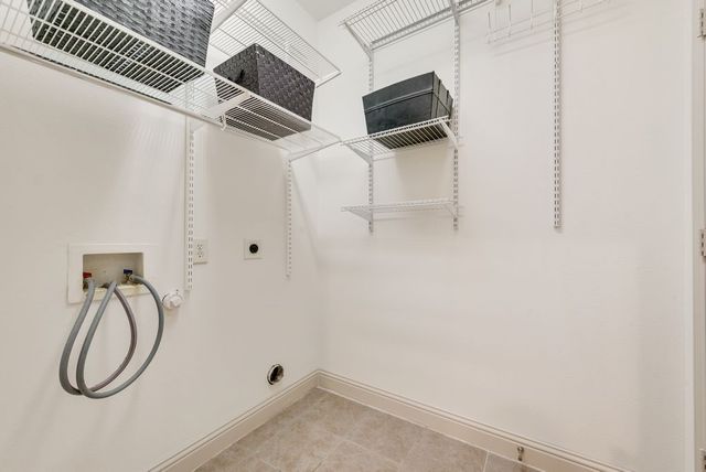5113 Vandelia Street, Dallas, TX 75235