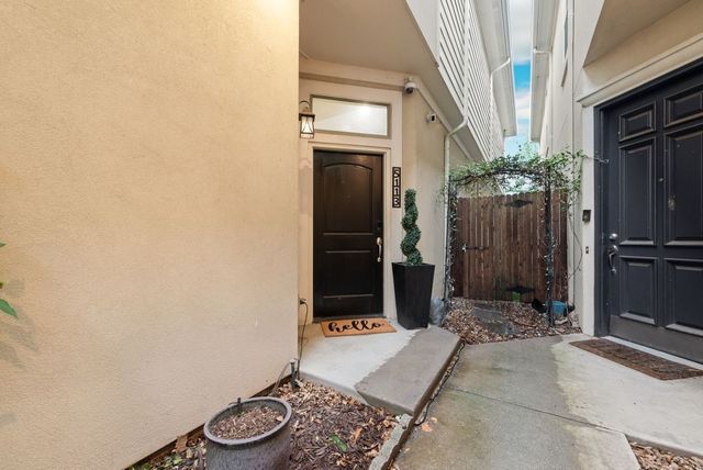 5113 Vandelia Street, Dallas, TX 75235