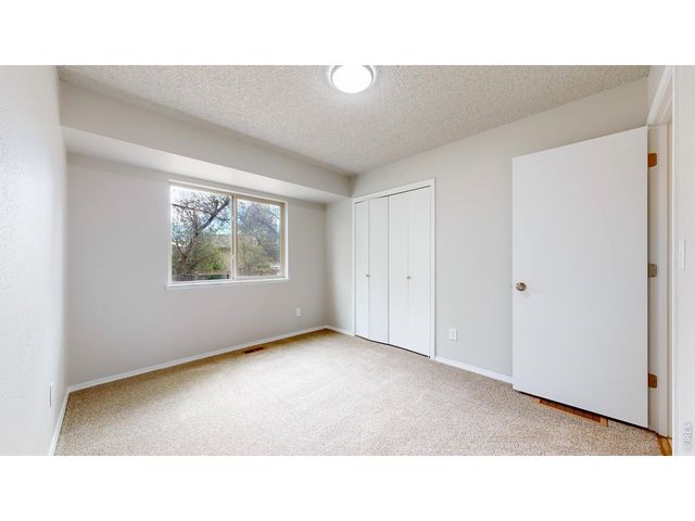 2038 44th Ave, Greeley, CO 80634