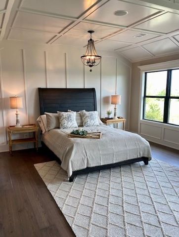 18608 Mohawk Lane, Overland Park, KS 66085