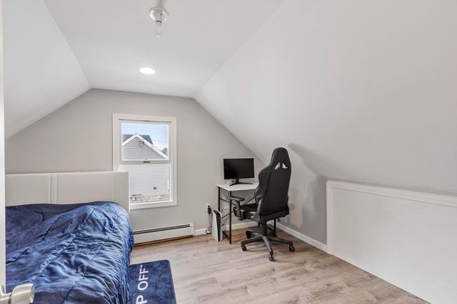 1430 Mammoth Rd, Dracut, MA 01826