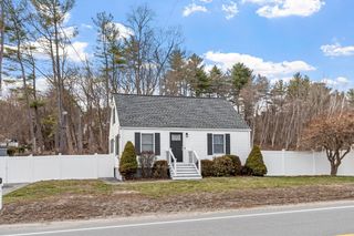 1430 Mammoth Rd, Dracut, MA 01826