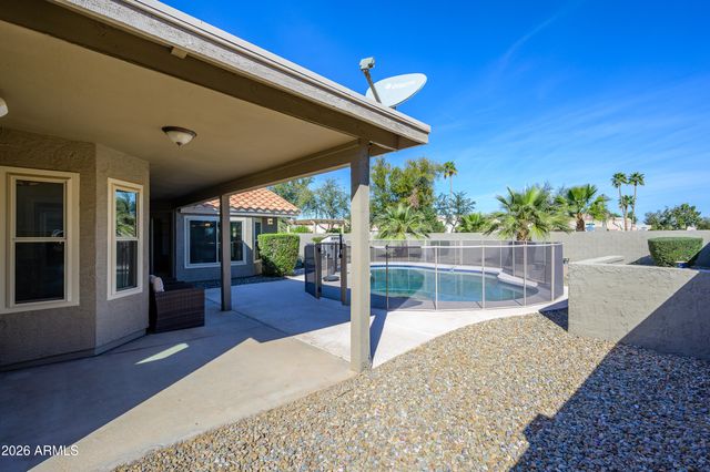 1520 W DEVON Drive, Gilbert, AZ 85233