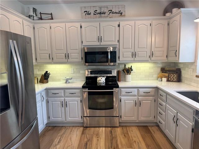 12764 S Gallery Street, Olathe, KS 66062