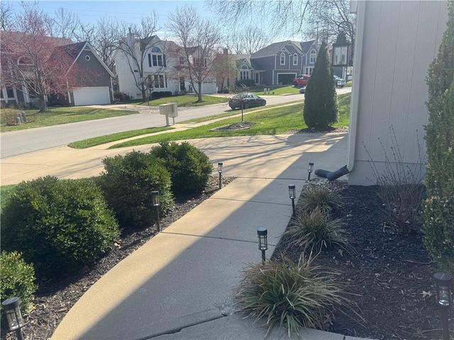 12764 S Gallery Street, Olathe, KS 66062