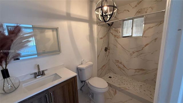 3011 W 76th St A-210, Hialeah, FL 33018