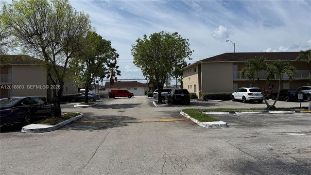 3011 W 76th St A-210, Hialeah, FL 33018