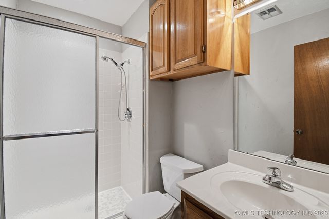 1236 S 110th East Avenue 3B, Tulsa, OK 74128