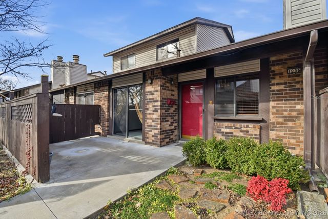 1236 S 110th East Avenue 3B, Tulsa, OK 74128