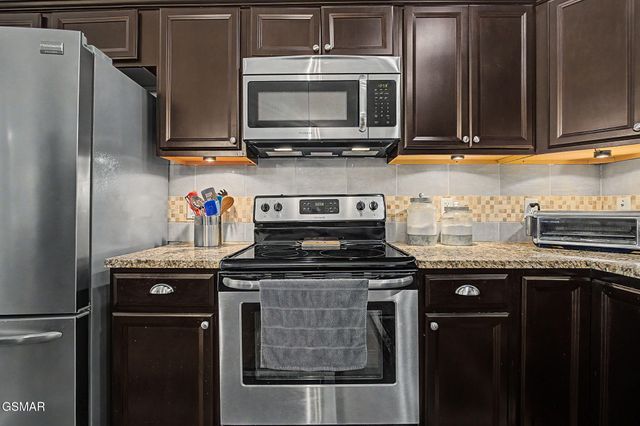 834 Wehali Trail, Kodak, TN 37764