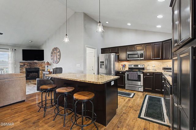 834 Wehali Trail, Kodak, TN 37764