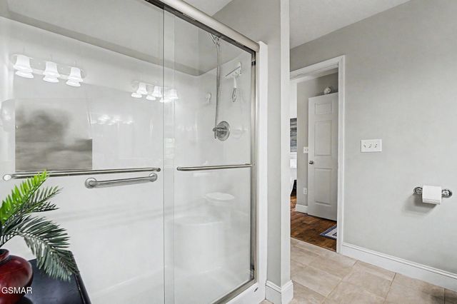834 Wehali Trail, Kodak, TN 37764