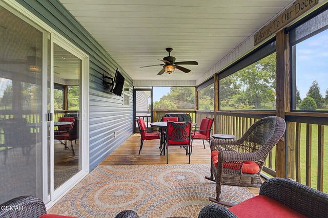 834 Wehali Trail, Kodak, TN 37764