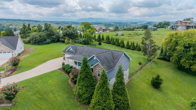 834 Wehali Trail, Kodak, TN 37764