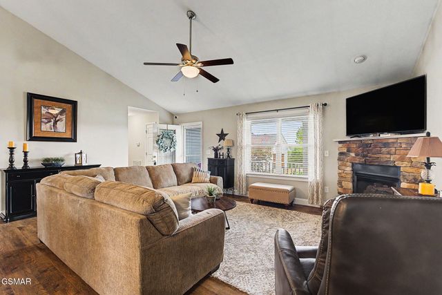 834 Wehali Trail, Kodak, TN 37764