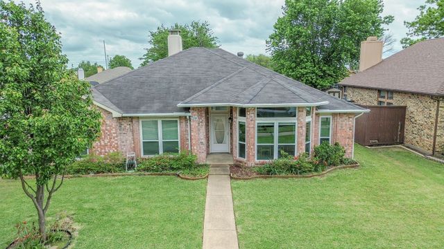 7114 Lo Chalmers Lane, Garland, TX 75043