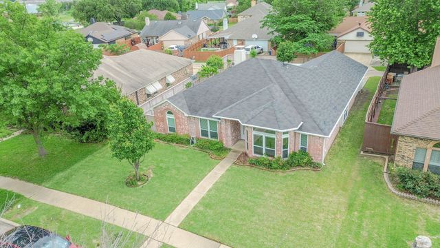 7114 Lo Chalmers Lane, Garland, TX 75043
