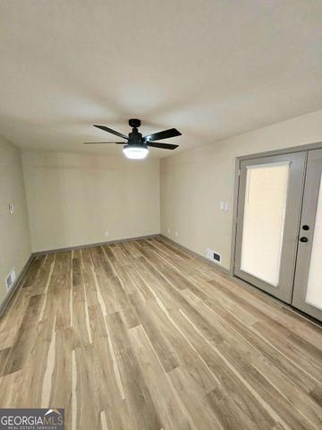 411 E Northwood Drive, Griffin, GA 30223