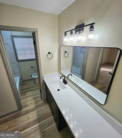 411 E Northwood Drive, Griffin, GA 30223