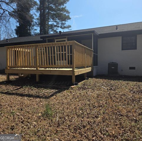 411 E Northwood Drive, Griffin, GA 30223