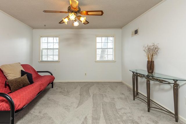 11 VIKING DR, Memphis, TN 38018