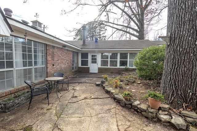 11 VIKING DR, Memphis, TN 38018