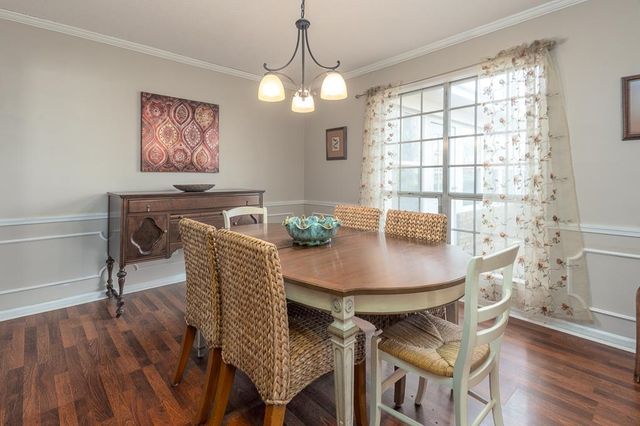 11 VIKING DR, Memphis, TN 38018