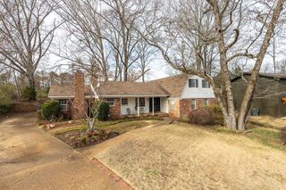 11 VIKING DR, Memphis, TN 38018