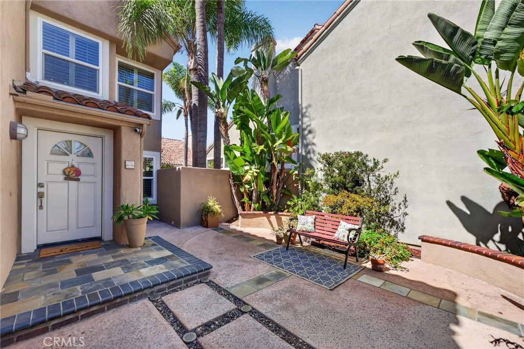 7 Posada, Irvine, CA 92614 — photo 2