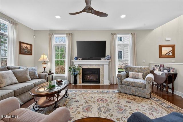 21 Hillman Loop, Round Lake, NY 12151