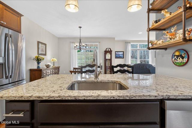 21 Hillman Loop, Round Lake, NY 12151