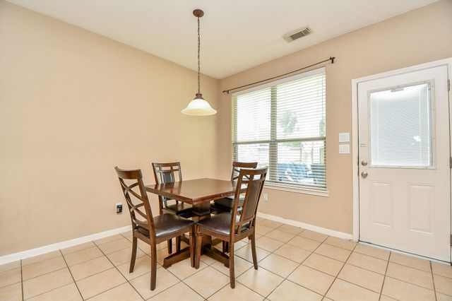 13207 Hampton Bay Drive, Pearland, TX 77584