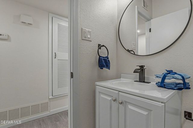 10333 UVALDE Place, El Paso, TX 79924